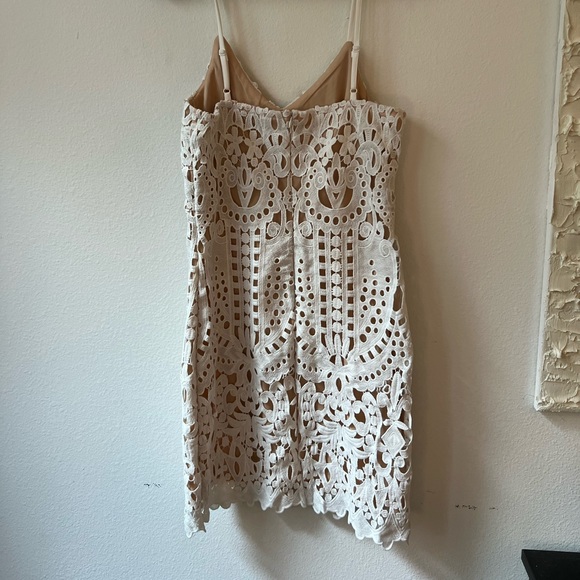 Lulus Lace Dress - Picture 3 of 5